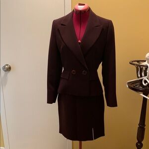 Lea Rome Elegant Women's Plum Blazer and Skirt Set